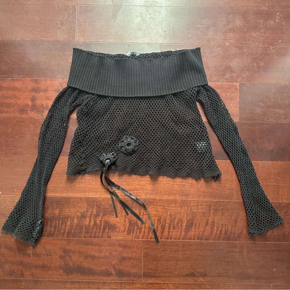 Vintage Per Una Y2K Euro Fishnet Off-Shoulder Top